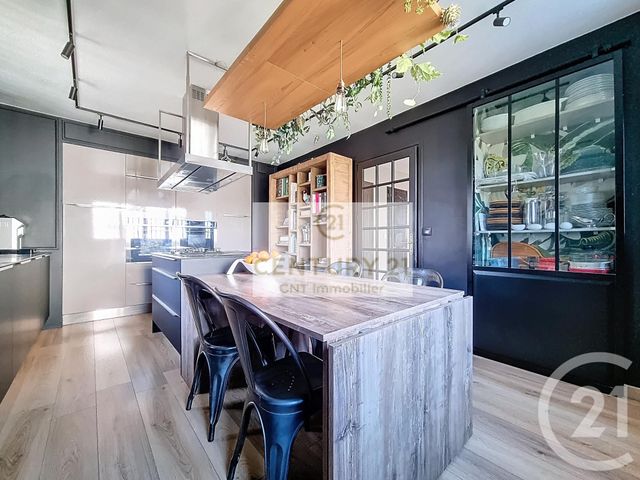 maison à vendre - 4 pièces - 134.0 m2 - CHENNEVIERES SUR MARNE - 94 - ILE-DE-FRANCE - Century 21 Cnt Immobilier