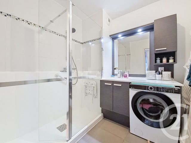 Appartement F3 à vendre - 3 pièces - 60.47 m2 - PONTAULT COMBAULT - 77 - ILE-DE-FRANCE - Century 21 Cnt Immobilier