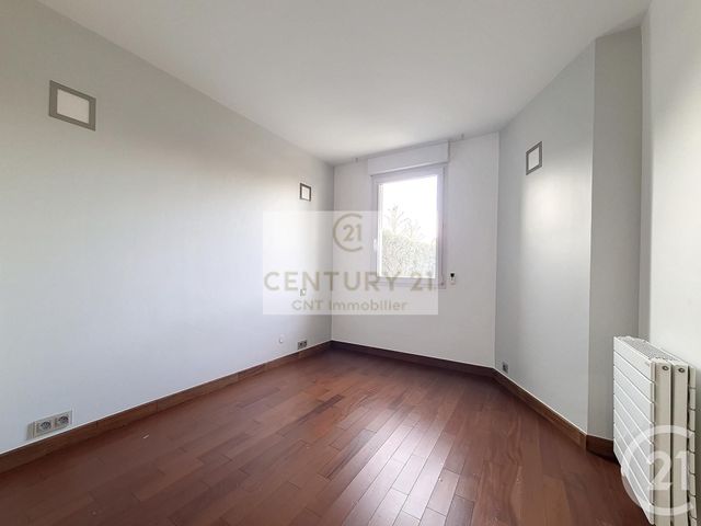 Appartement F2 à louer - 2 pièces - 44.3 m2 - PONTAULT COMBAULT - 77 - ILE-DE-FRANCE - Century 21 Cnt Immobilier