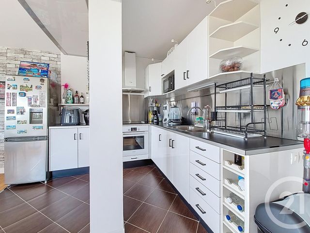 Appartement F3 à vendre - 3 pièces - 56.0 m2 - CHENNEVIERES SUR MARNE - 94 - ILE-DE-FRANCE - Century 21 Cnt Immobilier