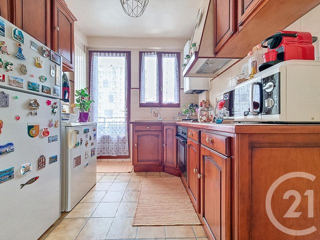 Appartement F3 à vendre - 3 pièces - 53.71 m2 - MONTREUIL - 93 - ILE-DE-FRANCE - Century 21 Cnt Immobilier