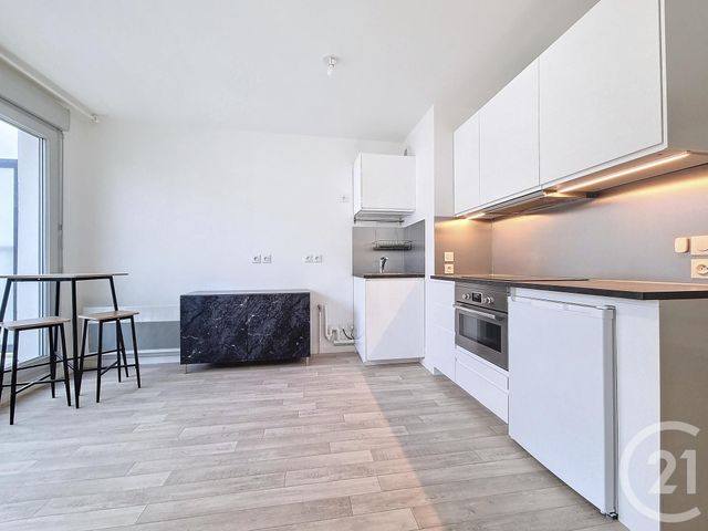 Appartement Studio à louer - 1 pièce - 27.29 m2 - ROISSY EN BRIE - 77 - ILE-DE-FRANCE - Century 21 Cnt Immobilier