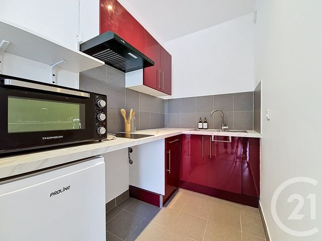 Appartement F1 à louer - 1 pièce - 25.0 m2 - PONTAULT COMBAULT - 77 - ILE-DE-FRANCE - Century 21 Cnt Immobilier