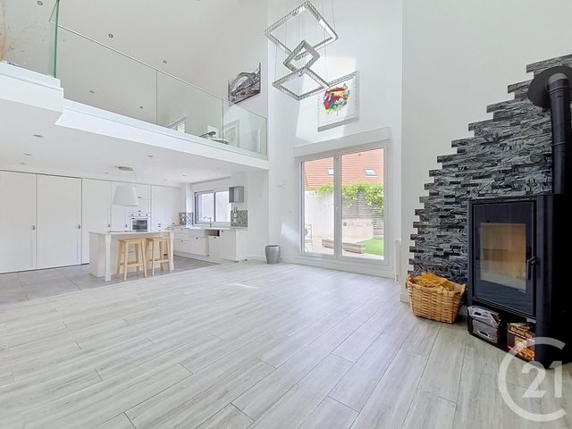 maison à vendre - 7 pièces - 164.0 m2 - CHAMPIGNY SUR MARNE - 94 - ILE-DE-FRANCE - Century 21 Cnt Immobilier