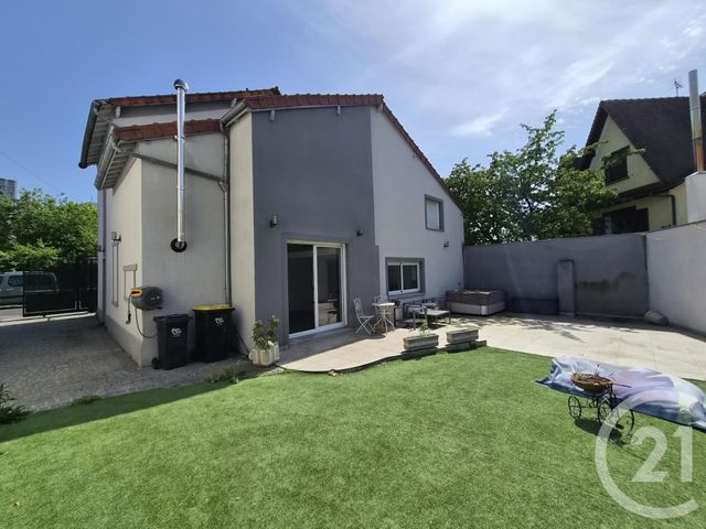 maison à vendre - 7 pièces - 164.0 m2 - CHAMPIGNY SUR MARNE - 94 - ILE-DE-FRANCE - Century 21 Cnt Immobilier