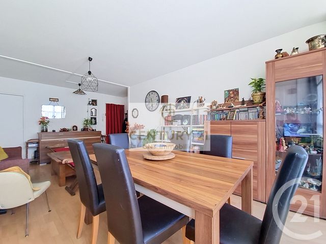Appartement F4 à vendre - 4 pièces - 82.09 m2 - CHENNEVIERES SUR MARNE - 94 - ILE-DE-FRANCE - Century 21 Cnt Immobilier
