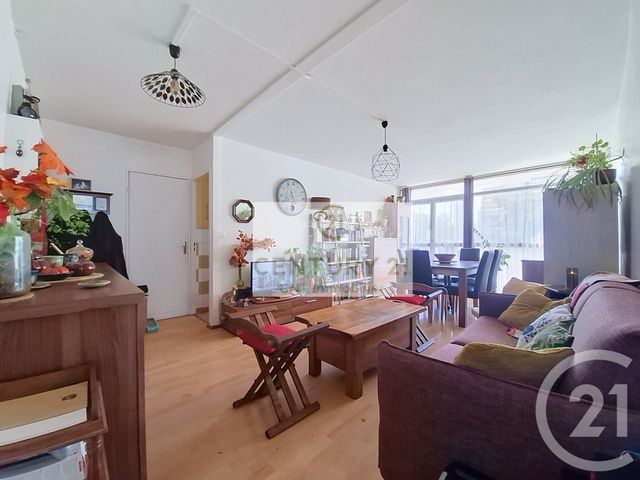 Appartement F4 à vendre - 4 pièces - 82.09 m2 - CHENNEVIERES SUR MARNE - 94 - ILE-DE-FRANCE - Century 21 Cnt Immobilier