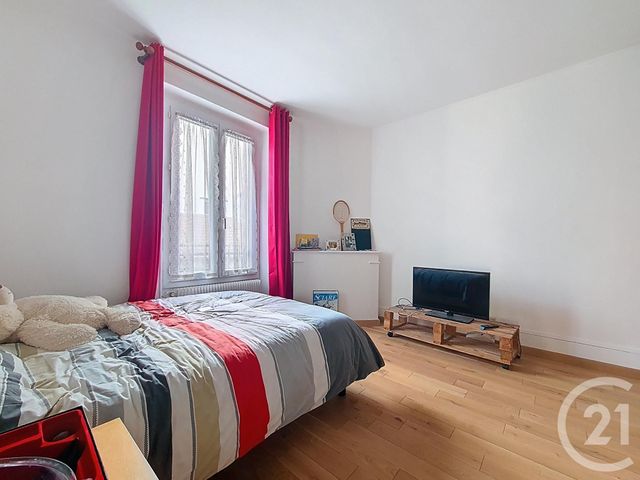 maison à vendre - 7 pièces - 212.2 m2 - CHENNEVIERES SUR MARNE - 94 - ILE-DE-FRANCE - Century 21 Cnt Immobilier