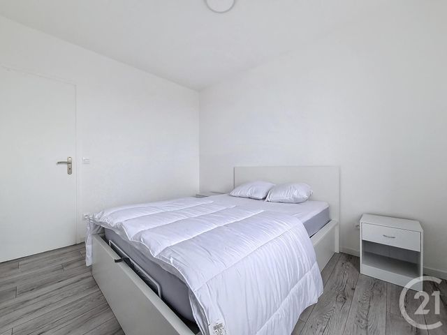 Appartement F2 à louer - 2 pièces - 26.02 m2 - LA VARENNE ST HILAIRE - 94 - ILE-DE-FRANCE - Century 21 Cnt Immobilier