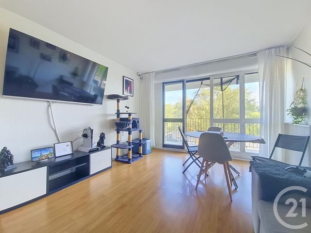 Appartement F4 à vendre - 4 pièces - 80.36 m2 - CHENNEVIERES SUR MARNE - 94 - ILE-DE-FRANCE - Century 21 Cnt Immobilier
