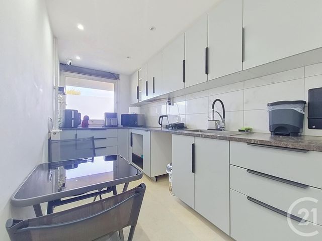 Appartement F4 à vendre - 4 pièces - 80.36 m2 - CHENNEVIERES SUR MARNE - 94 - ILE-DE-FRANCE - Century 21 Cnt Immobilier