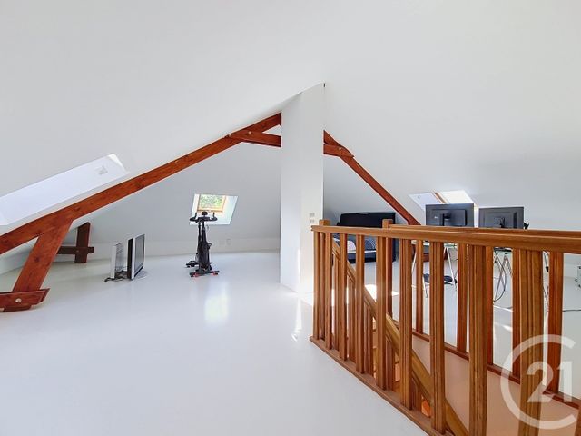 Appartement F5 à vendre - 5 pièces - 133.96 m2 - CHENNEVIERES SUR MARNE - 94 - ILE-DE-FRANCE - Century 21 Cnt Immobilier