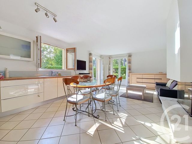 Appartement F5 à vendre - 5 pièces - 133.96 m2 - CHENNEVIERES SUR MARNE - 94 - ILE-DE-FRANCE - Century 21 Cnt Immobilier
