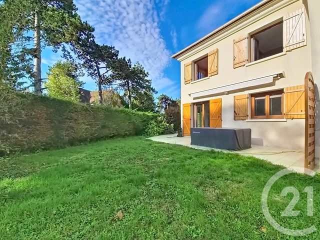 Appartement F5 à vendre - 5 pièces - 133.96 m2 - CHENNEVIERES SUR MARNE - 94 - ILE-DE-FRANCE - Century 21 Cnt Immobilier