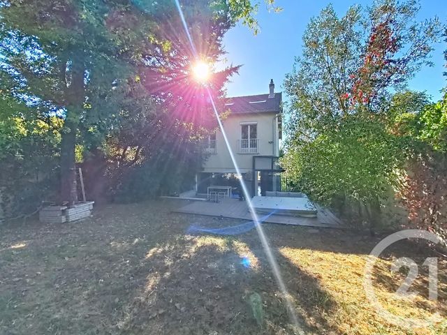 maison à vendre - 7 pièces - 200.0 m2 - CHAMPIGNY SUR MARNE - 94 - ILE-DE-FRANCE - Century 21 Cnt Immobilier