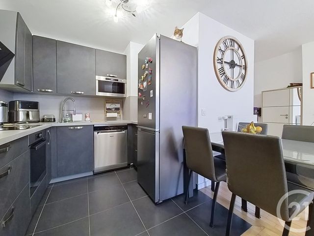 Appartement F3 à vendre - 3 pièces - 63.62 m2 - ALFORTVILLE - 94 - ILE-DE-FRANCE - Century 21 Cnt Immobilier