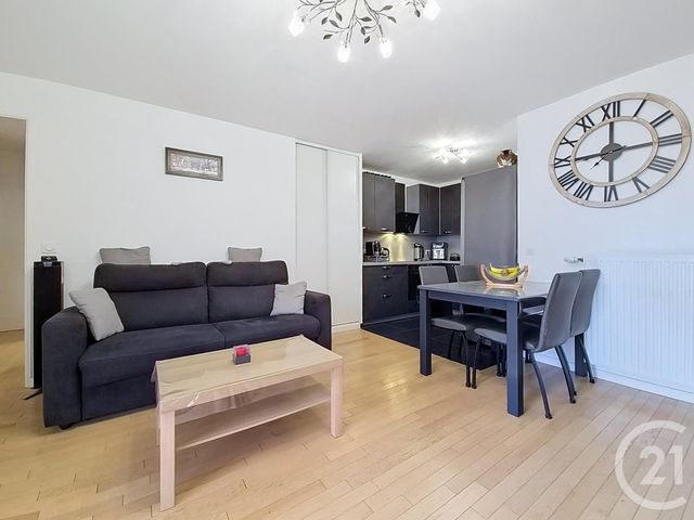 Appartement F3 à vendre - 3 pièces - 63.62 m2 - ALFORTVILLE - 94 - ILE-DE-FRANCE - Century 21 Cnt Immobilier