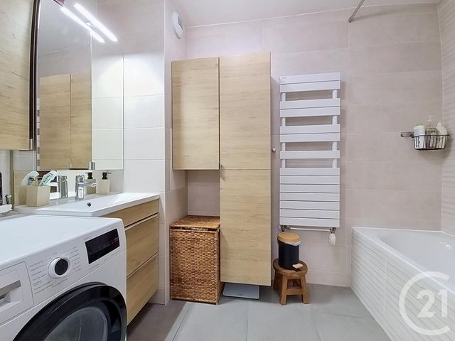 Appartement F3 à vendre - 3 pièces - 63.62 m2 - ALFORTVILLE - 94 - ILE-DE-FRANCE - Century 21 Cnt Immobilier